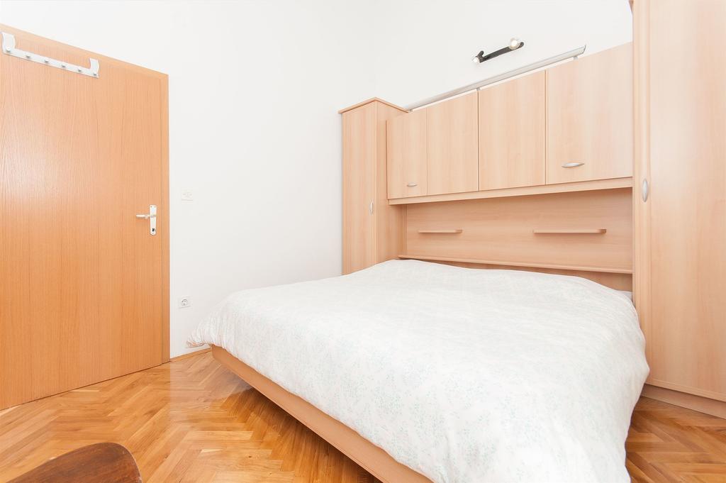 Apartments Natasa Trogir Exterior photo